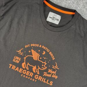 Traeger Grills T-Shirt Men's 2XL Pit Pros & Patio Bros Flying Pig Black Orange